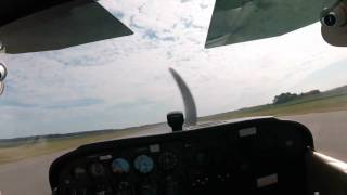 SOLO STRAIGHT IN APPROACH AND LANDING AT KPYP screenshot 3