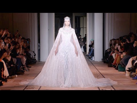 Video: Paryse couturiers staak