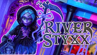 BEST DOLL?! Monster High River Styxx Unboxing!