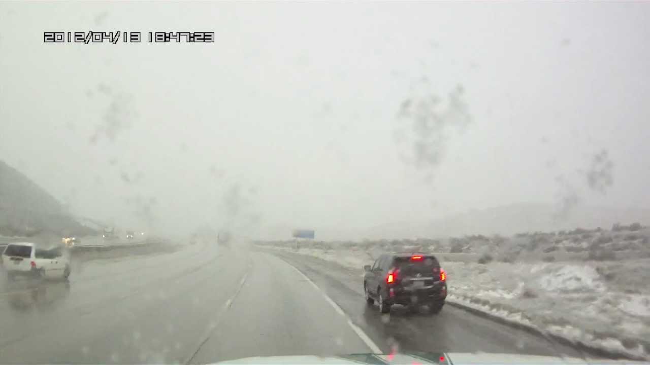 GRAPEVINE SNOWING.MOV YouTube