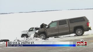 2 injured in Minnehaha County crash Friday