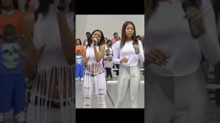 WeRCharm sings the national anthem #nationalanthem