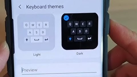 Galaxy S10 / S10+: How to Change Keyboard Theme Color to Light or Dark