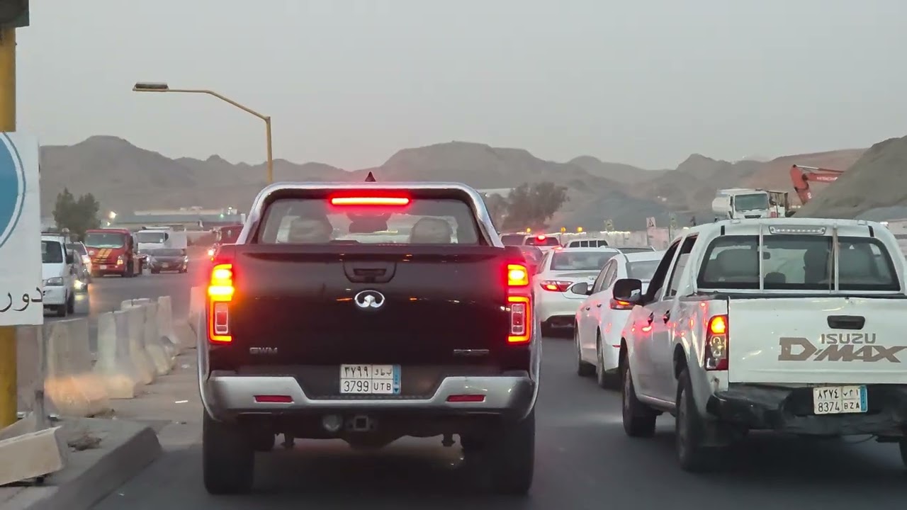 مدينة جدة / جوله الى كيلو ١٤ لمراكز الزينة وصيانة السيارات