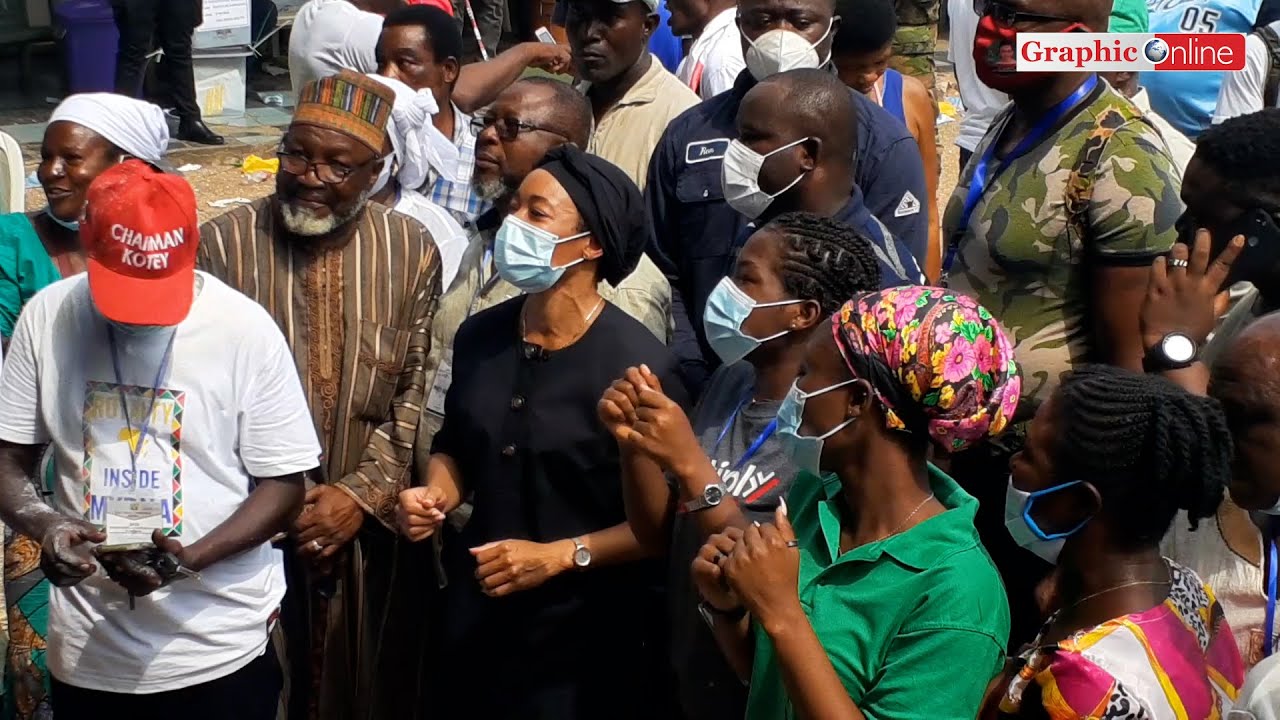 #GhanaVotes2020: Zanetor Rawlings dances to jama in korle klottey win