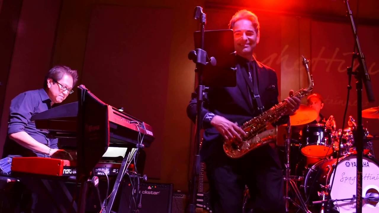 Will Donato doing I'll Be Around.