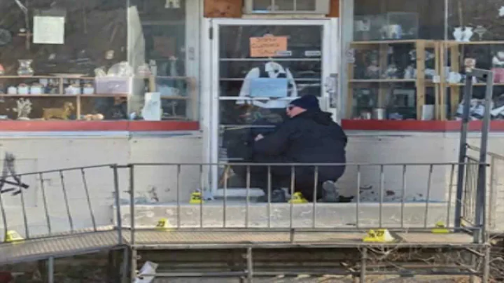 Step by Step Story of Mass Stabbing Melvin Avenue ...