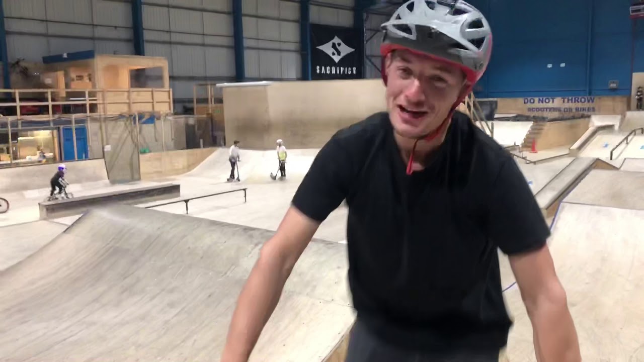 LIFESTYLE DOCO 11 RAMPWORLD CARDIFF!! YouTube