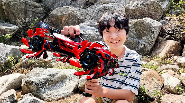 Yejun Unboxing RC Car Toys with Plays in Mountain Valley