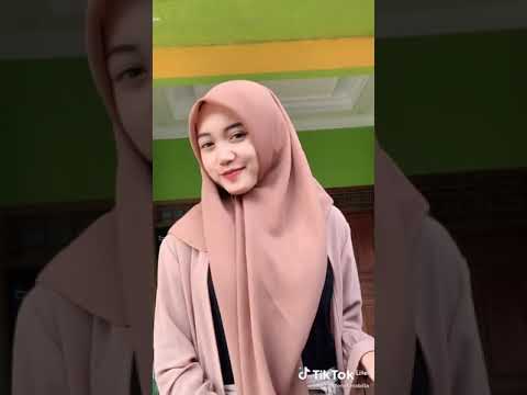 Tik tok kiri kanan Femita Nabila