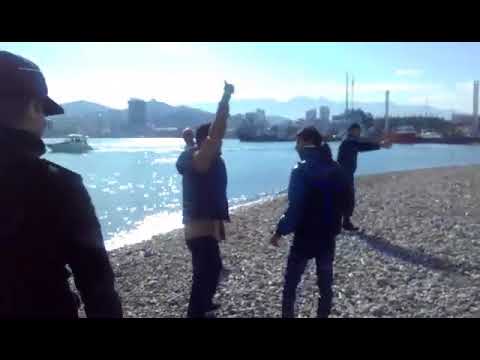 საფრენი აპარატი ტურისტთან ერთად ზღვაში ჩავარდა