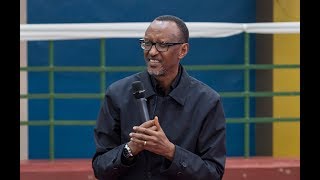 Perezida Kagame arambiwe abayobozi bahora muri “ndasaba imbabazi