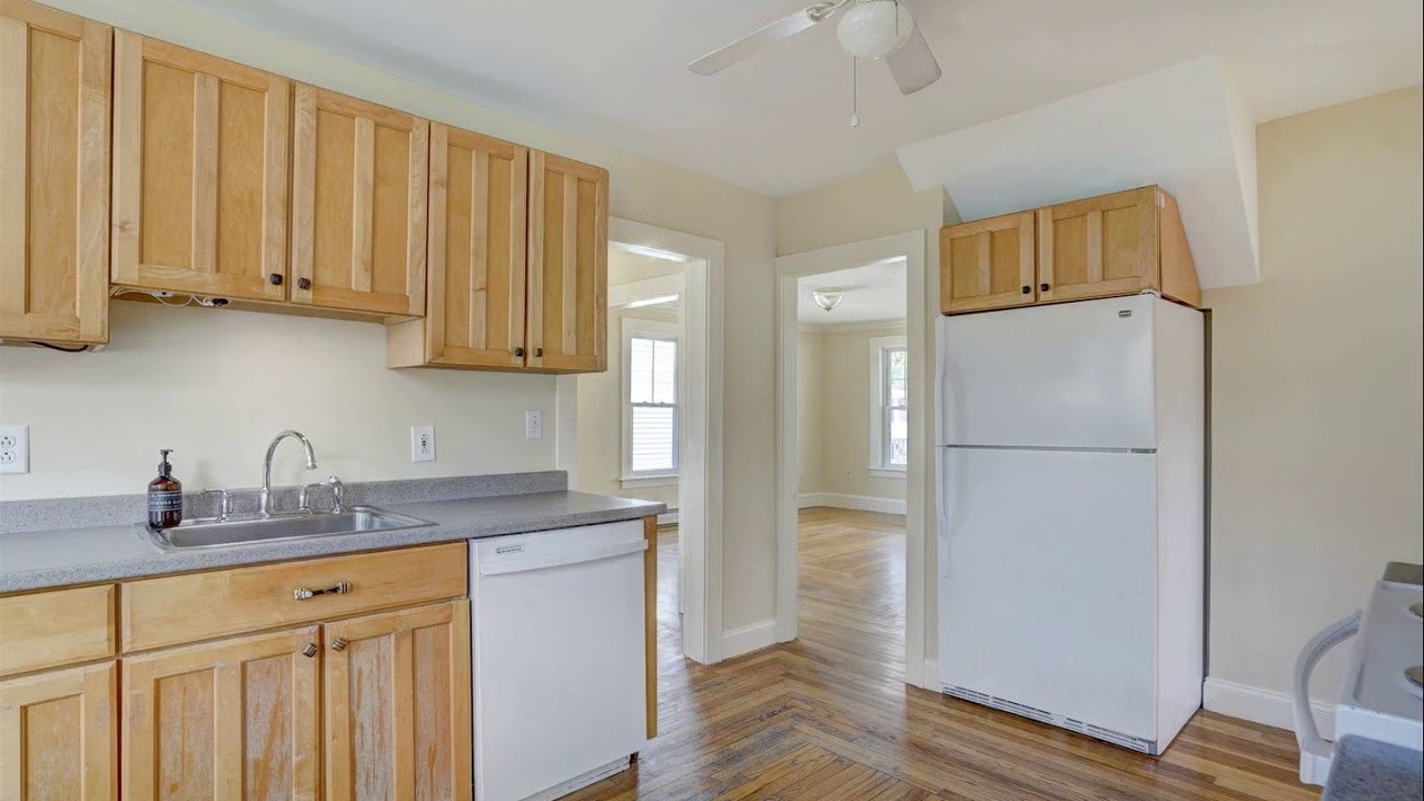 16 Hall Street Manchester, NH 03103 Single Family Real Estate For