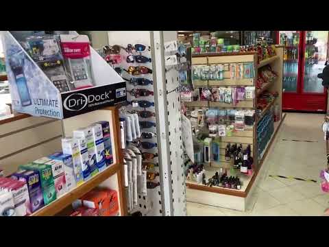 Sandos Playacar store 1 mile away
