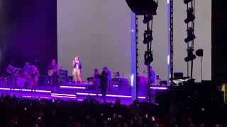 Miranda Lambert Actin Up. Live