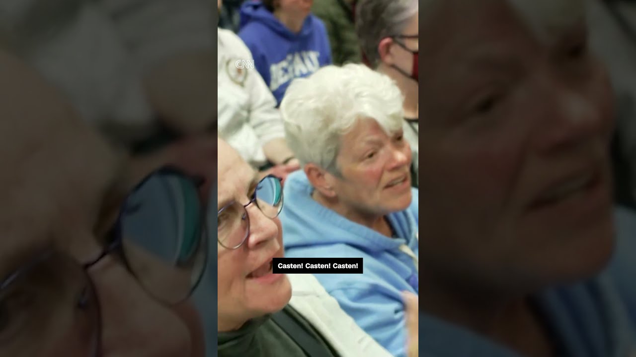 Police End Dem Lawmaker S Town Hall After Fiery Confrontations
