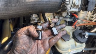 Oil pressure sensor, oil temp sensor replacement on a DD13