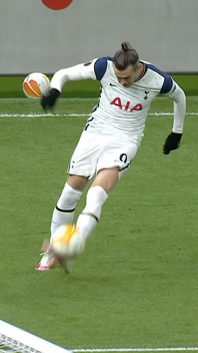 This pass from Bale 😱