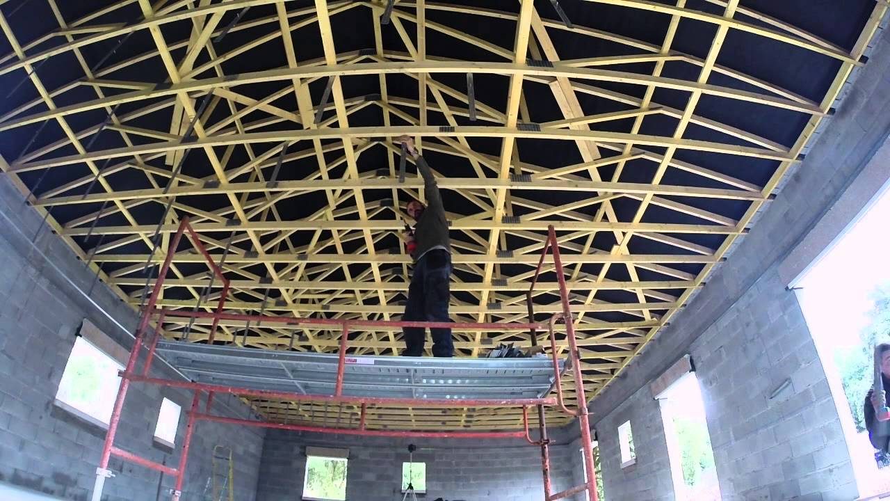 Quelle est l'entraxe suspente plafond placo en placoplâtre ?