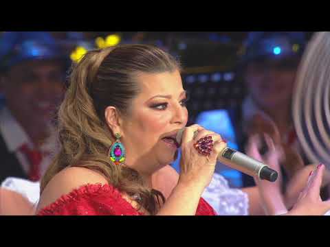 LA POLLERA COLORA - MARGARITA LA DIOSA DE LA CUMBIA (En Vivo)