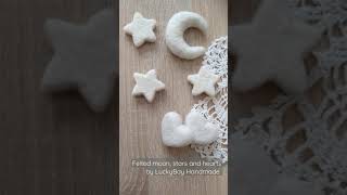 Felted moon, stars and hearts by LuckyBay Handmade | Photoprops | Newborn Photography