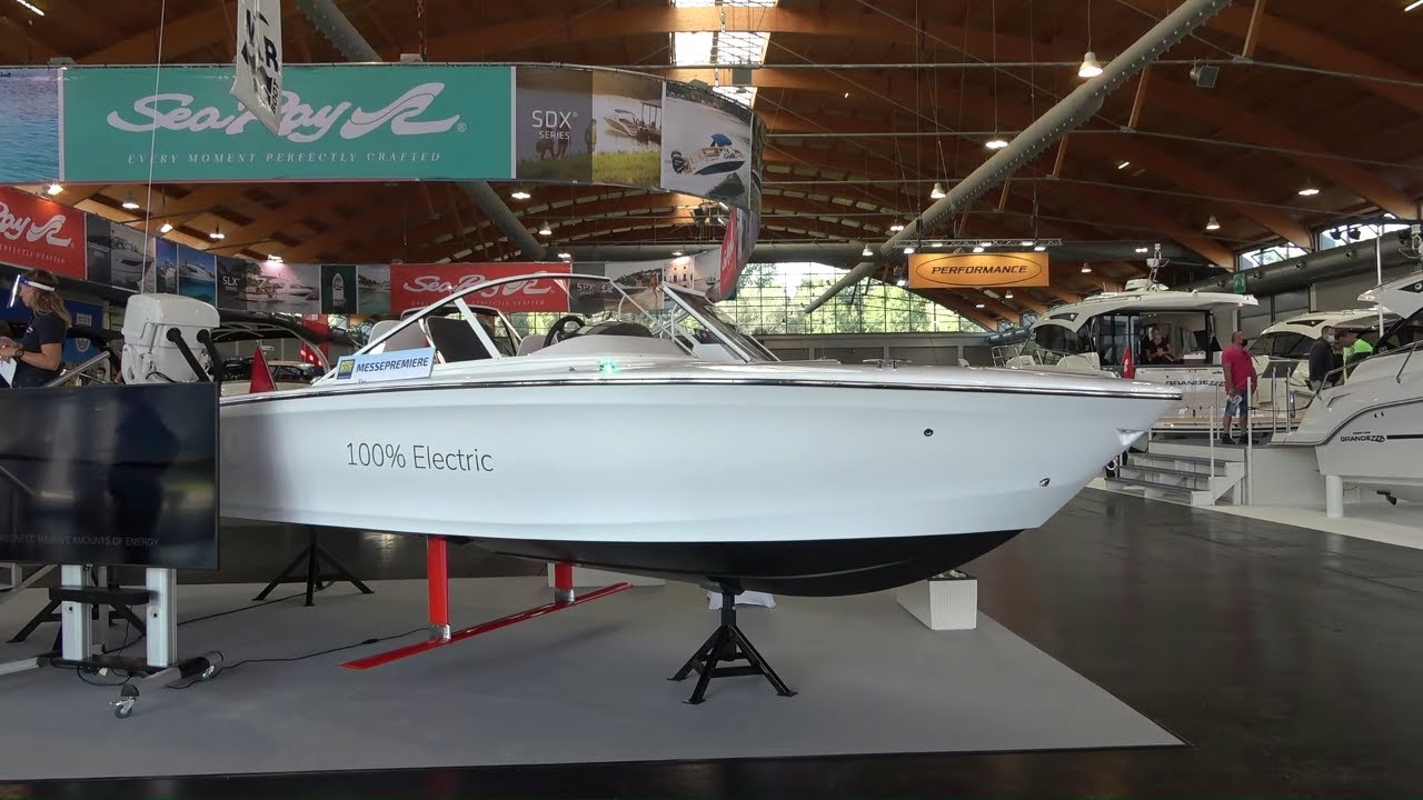 Candela Seven S15 electric boat 2021 (220.000€)