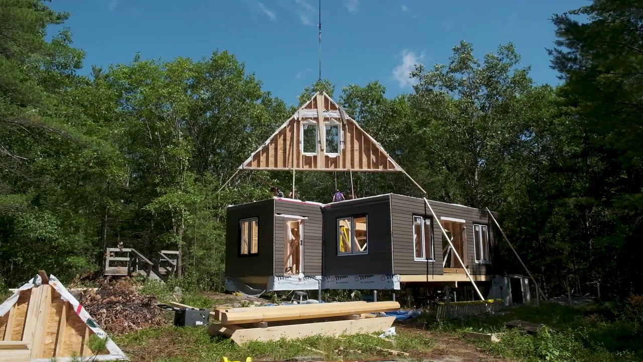 Legendary Group - Water Access Cottage Drop