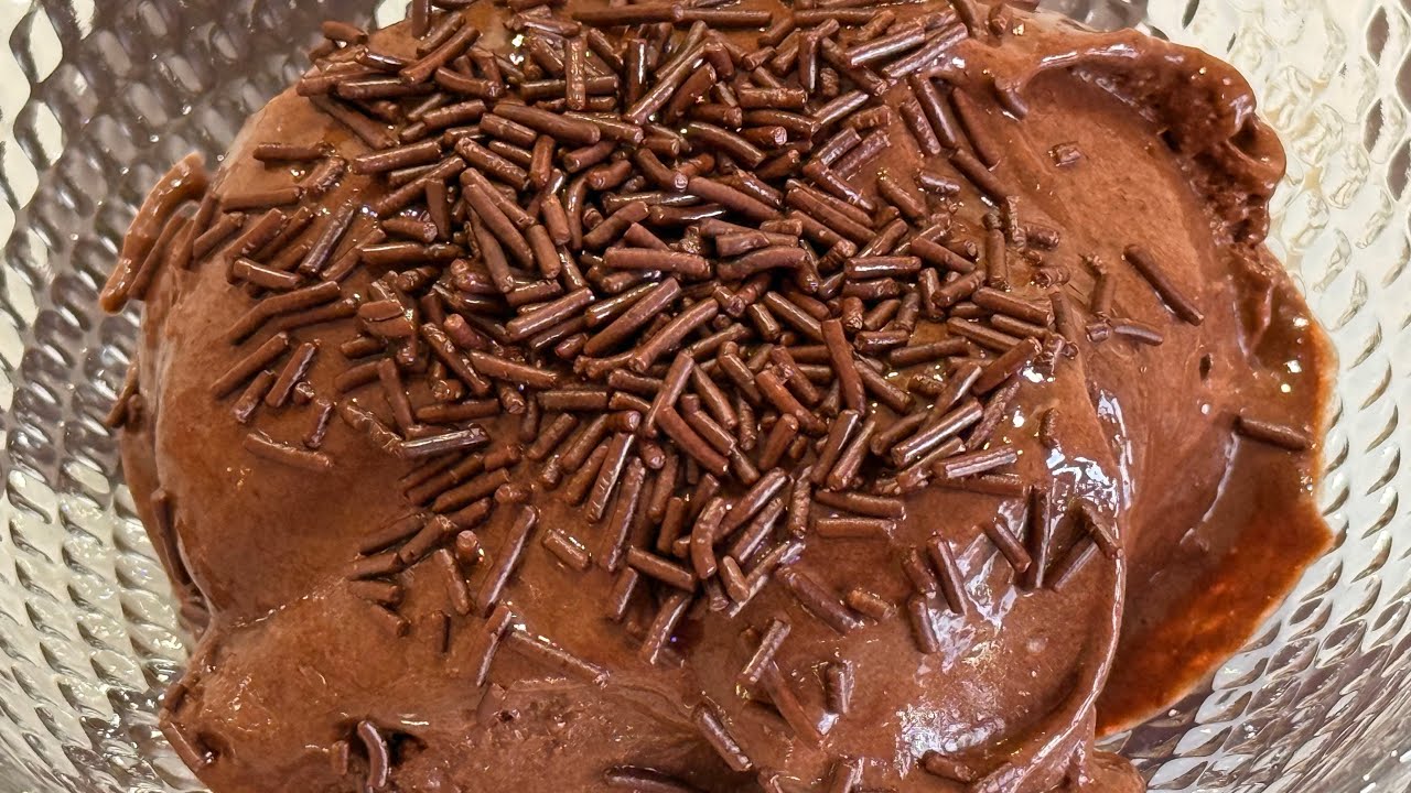 HELADO 🍨 CON DOS INGREDIENTES, EN 30 SEGUNDOS Y SALUDABLE 🥳!!