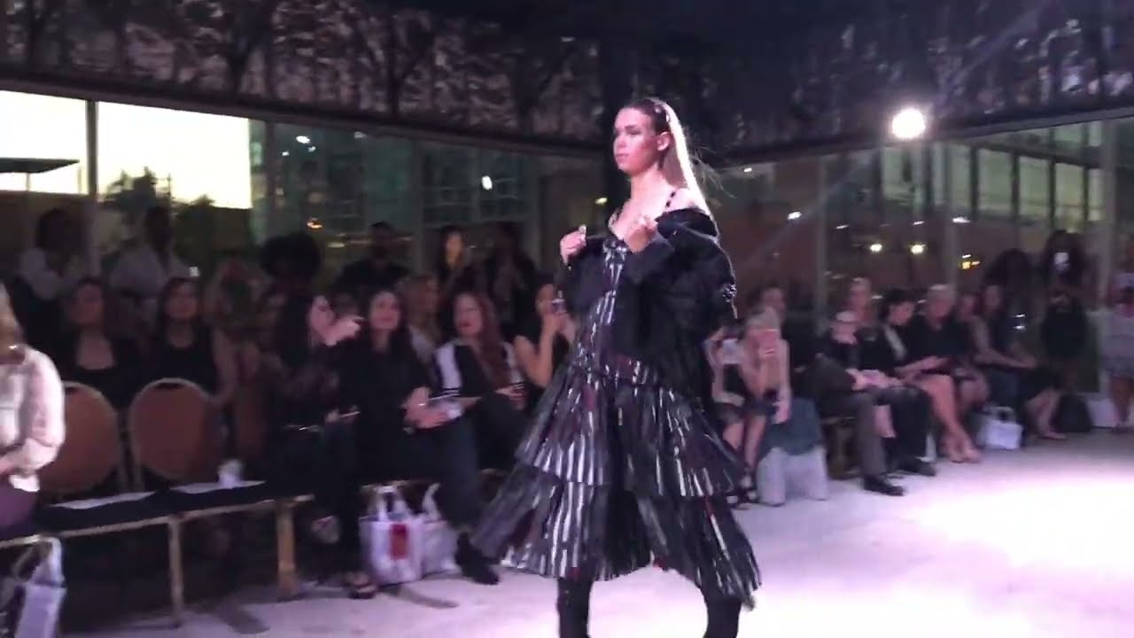 HOUSTON FASHION SHOW  VLOG