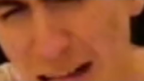 A Complicated Song but every new word goes to its last use and then restarts 