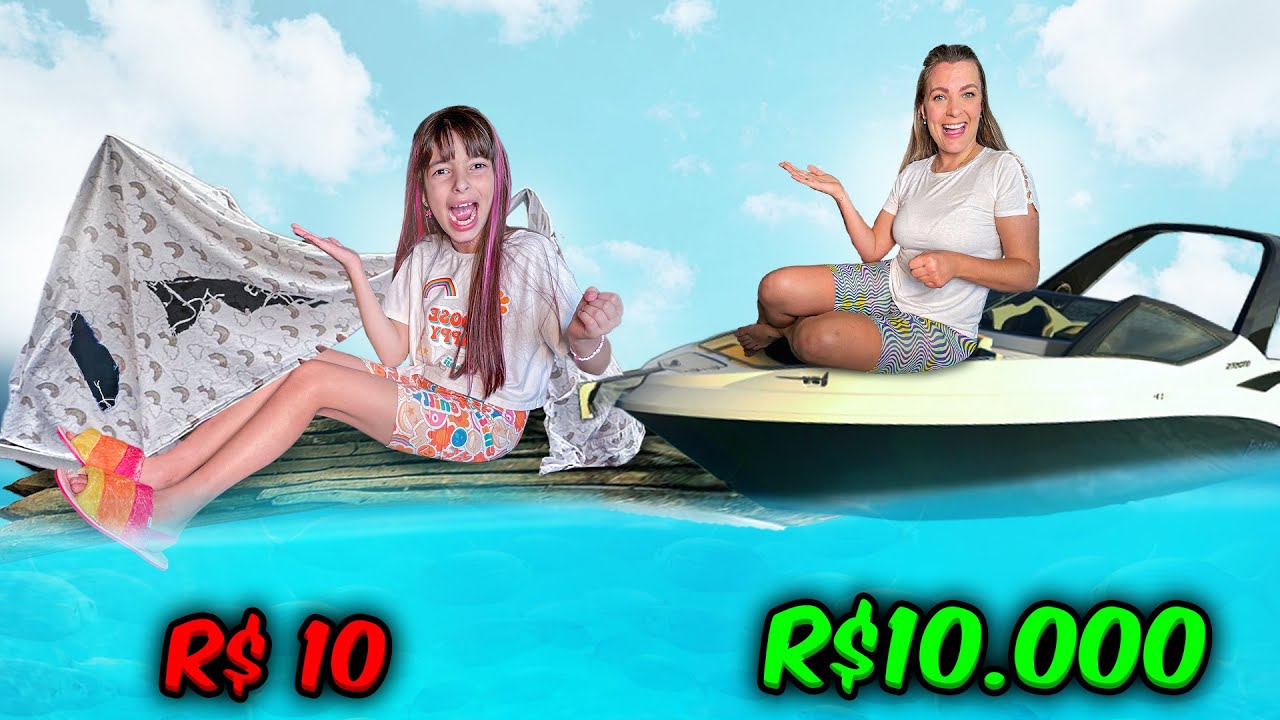 Casa Flutuante de R$10 vs R$10000  Casa Rico vs Casa Pobre!