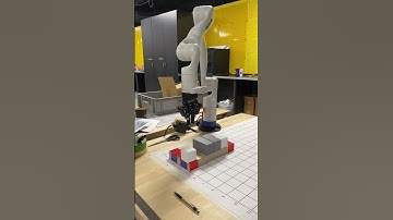 Robotic Arm Block Stacking #robotics #kinova