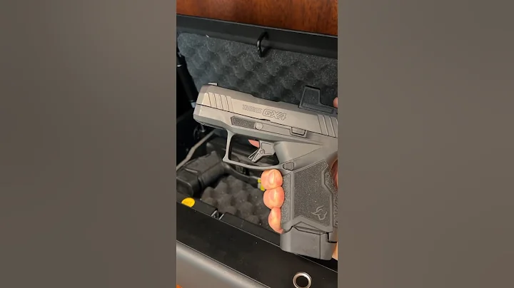 Why YOU Should Own DUPLICATE Handguns! (more logical than you think!) #gun #edc #tactical