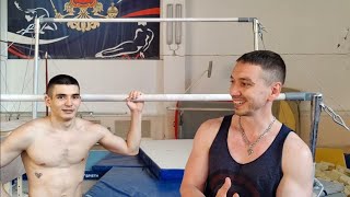 видео: Простой способ научиться подтягиваться 20 раз картинка: Простой способ научиться подтягиваться 20 раз