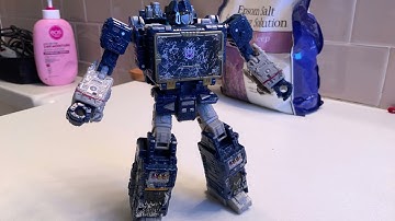 SOUNDWAVE DESTROYS SIDESWIPE- transformers stop motion