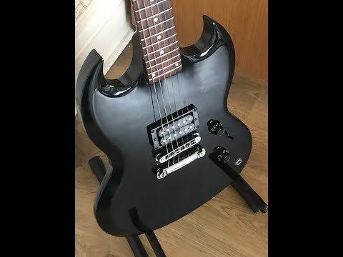 Gibson SG-X from the year 2000 - rare as anything - YouTube