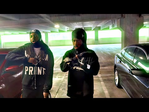 Tutu2x - Blank (feat. YounganJay) [Official Music Video]