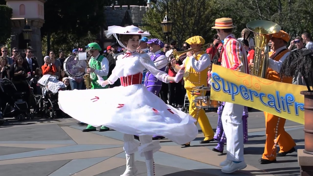 Chimney Sweep With Mary Poppins, Bert & The Pearly Band, Disneyland ...