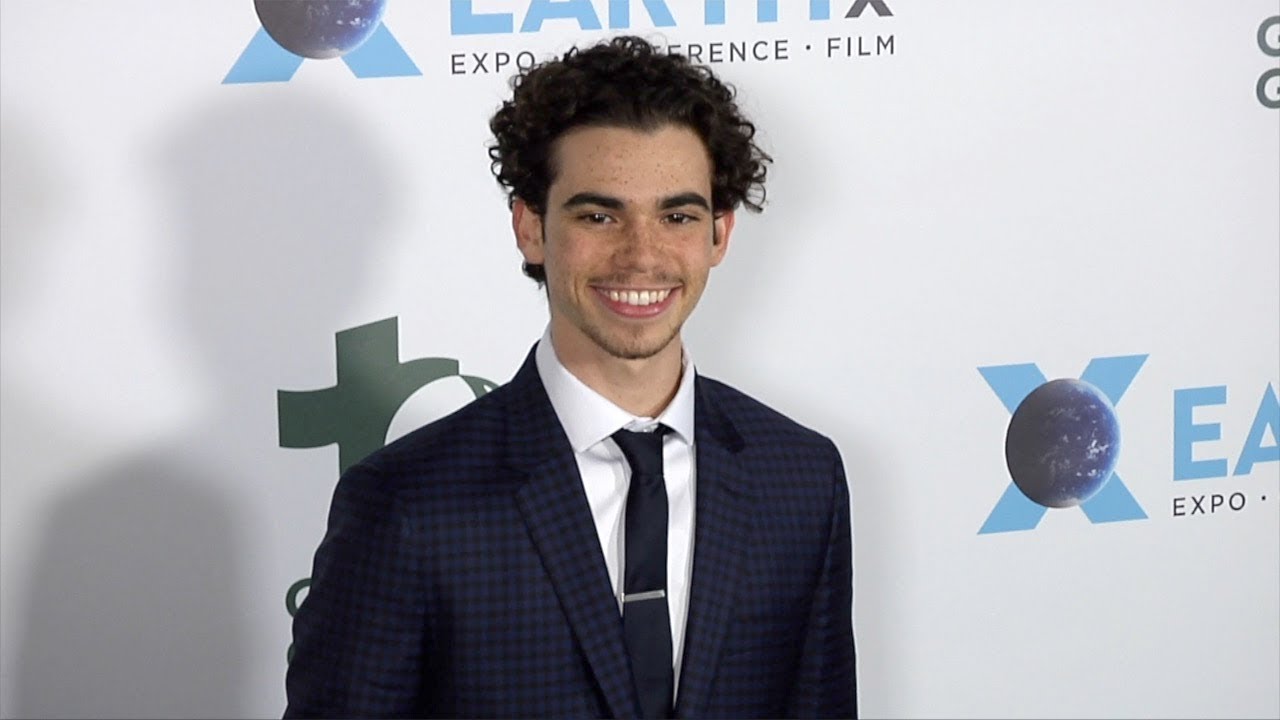 cameron boyce 2018 global green pre oscar gala youtube