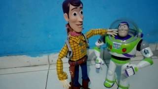 Toy Story 2 Slinky Finds Woodys Hat. Live Action