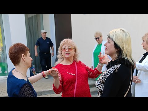 видео: 28.04.24г..."С Молоду Седею"...Данико Юсупов... звучит на танцполе в Гомеле ...