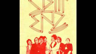 Famous Split Enz - 1975 - Wireless Special - 04 Wealth
