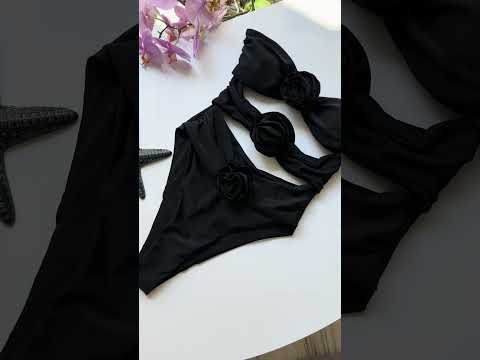 Жіночий суцільний купальник з трояндами монокіні з ліфом бандо ROSES чорний, видео 2