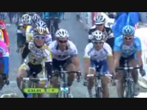 Mark Cavendish wins stage 3a of de driedaagse van ...