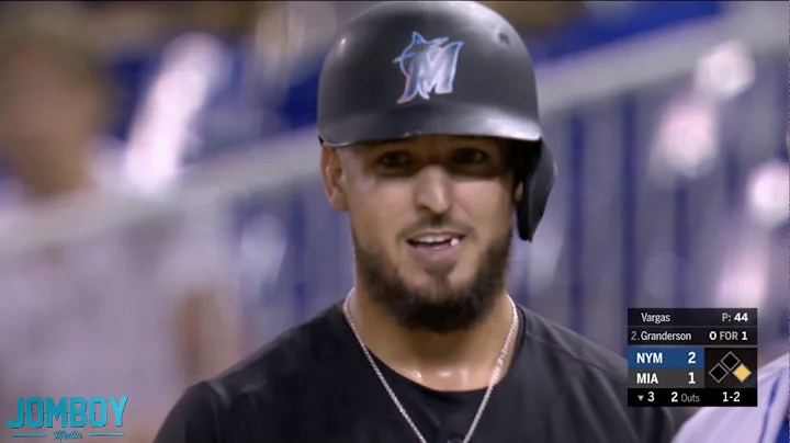 Jason Vargas tries to pick off the pitchers 6 time...
