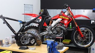 Who's the 2 Stroke KING?? YZ250 or CR250??