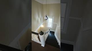 125 E Delaware St video tour