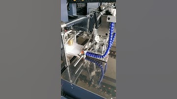 Rigid box/hardcover making with automatic gluer