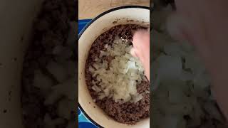 Xhosa traditional food: isonka sombona #offgridfarm #farmlife #village #viral #foodie screenshot 1