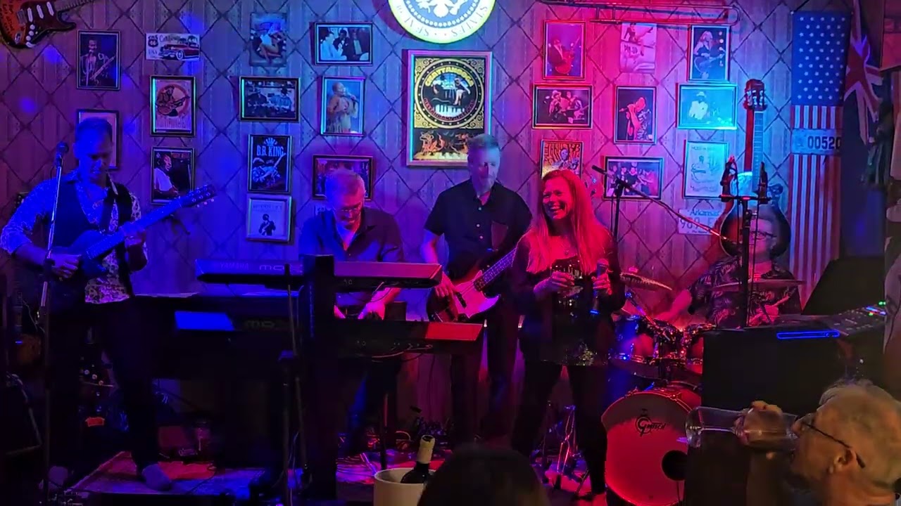 IT HURTS ME TOO  ,  (BLUES FEVER) ,           Wendy Lockyear band
